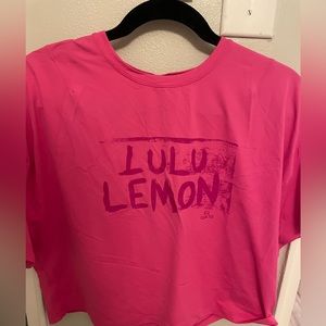 🍋lululemon athletic tee. Size 8